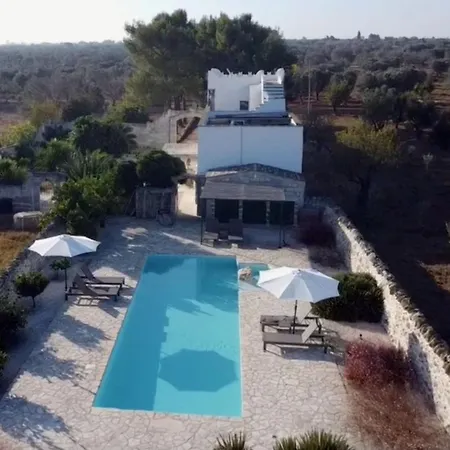 Masseria Ai Pini فيلة